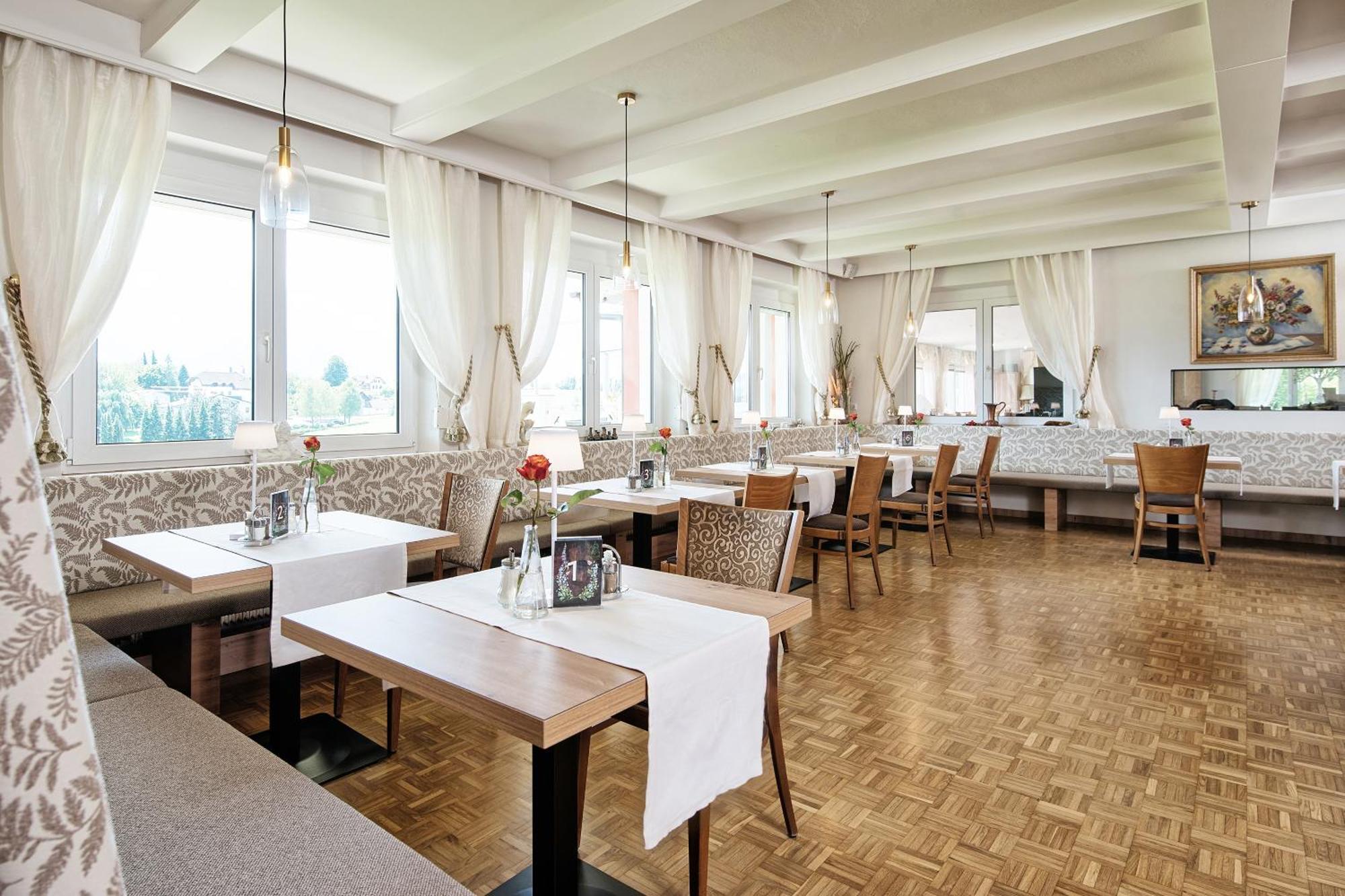 Hotel-Pension Melcher Дроболлах-ам-Фаакер-Зее Экстерьер фото