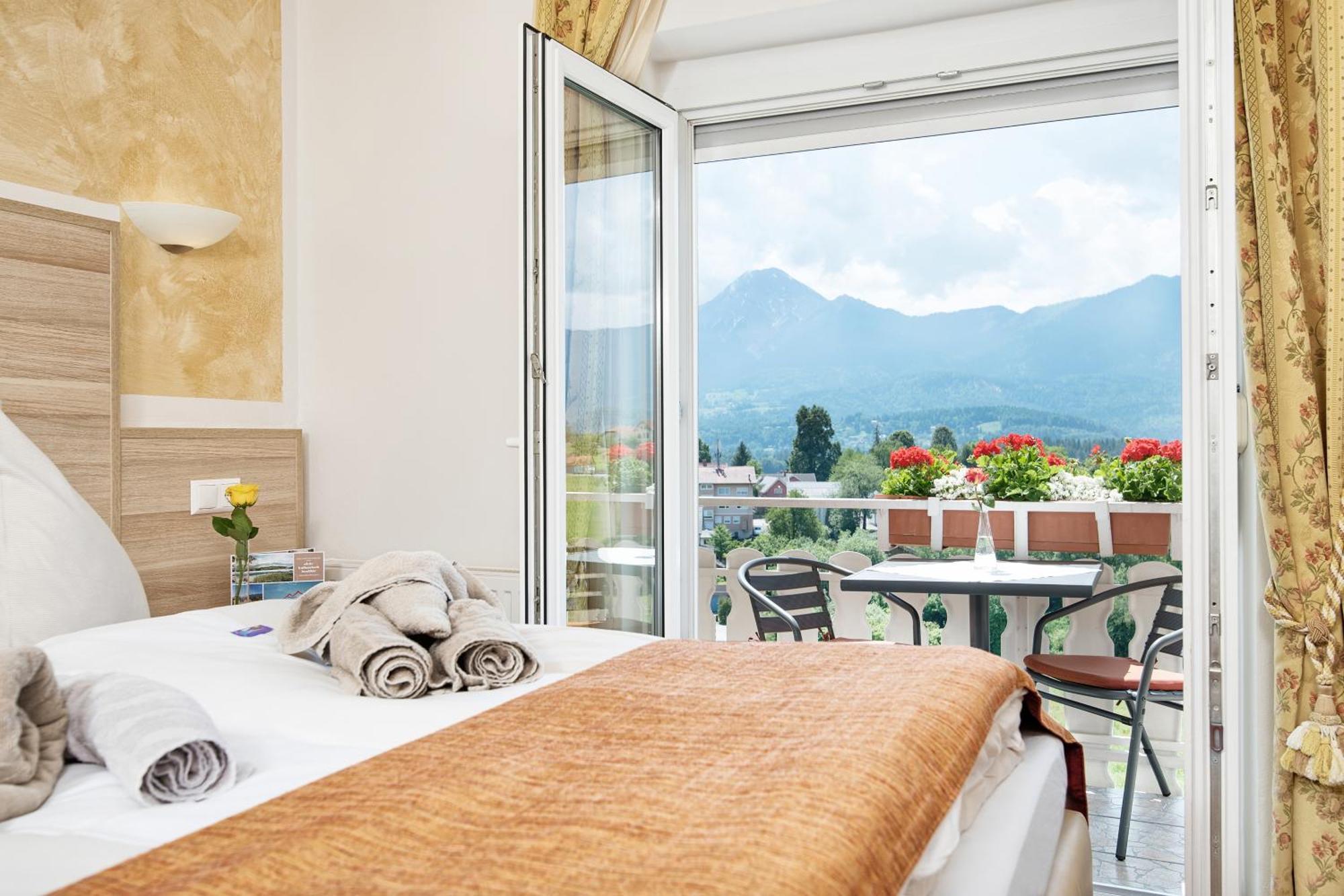 Hotel-Pension Melcher Дроболлах-ам-Фаакер-Зее Экстерьер фото