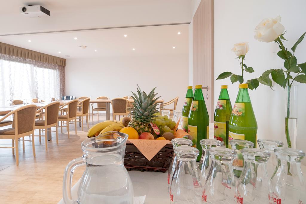 Hotel-Pension Melcher Дроболлах-ам-Фаакер-Зее Экстерьер фото