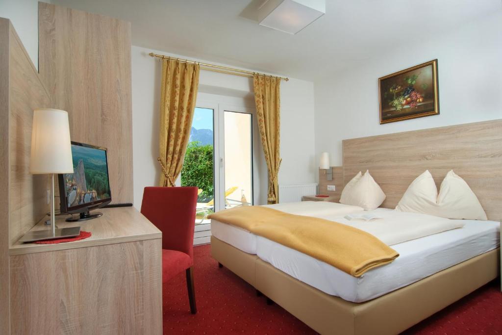 Hotel-Pension Melcher Дроболлах-ам-Фаакер-Зее Экстерьер фото